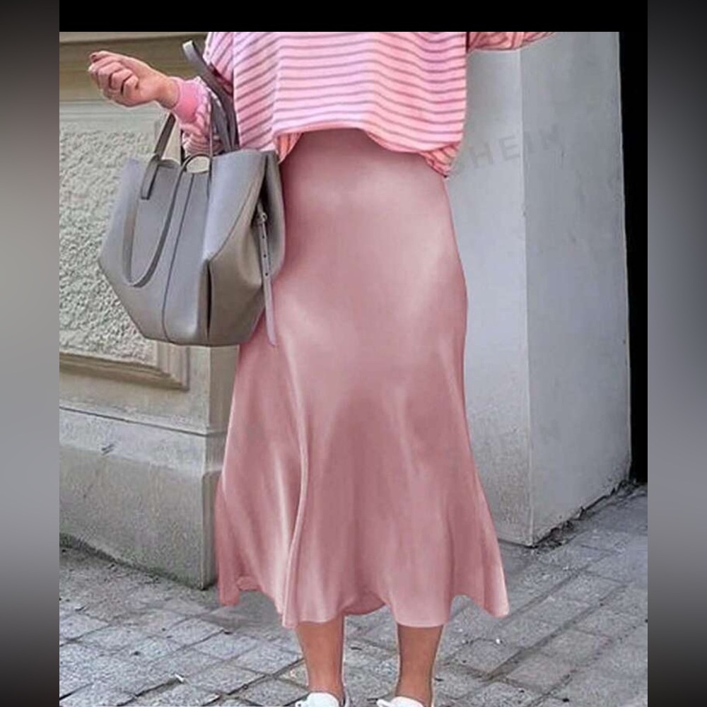 SHEIN pink skirt small NWOT